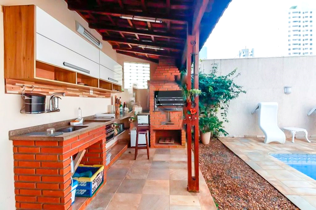 Sobrado à venda com 3 quartos, 350m² - Foto 27