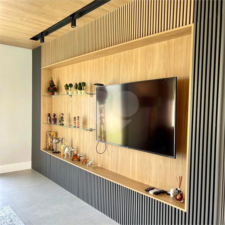 Casa térrea à venda no Residencial Alpha 1 - PORTEIRA FECHADA.