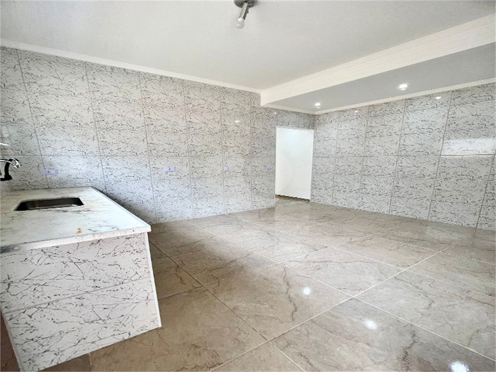 Casa totalmente reformada na Praia Grande!! Solemar