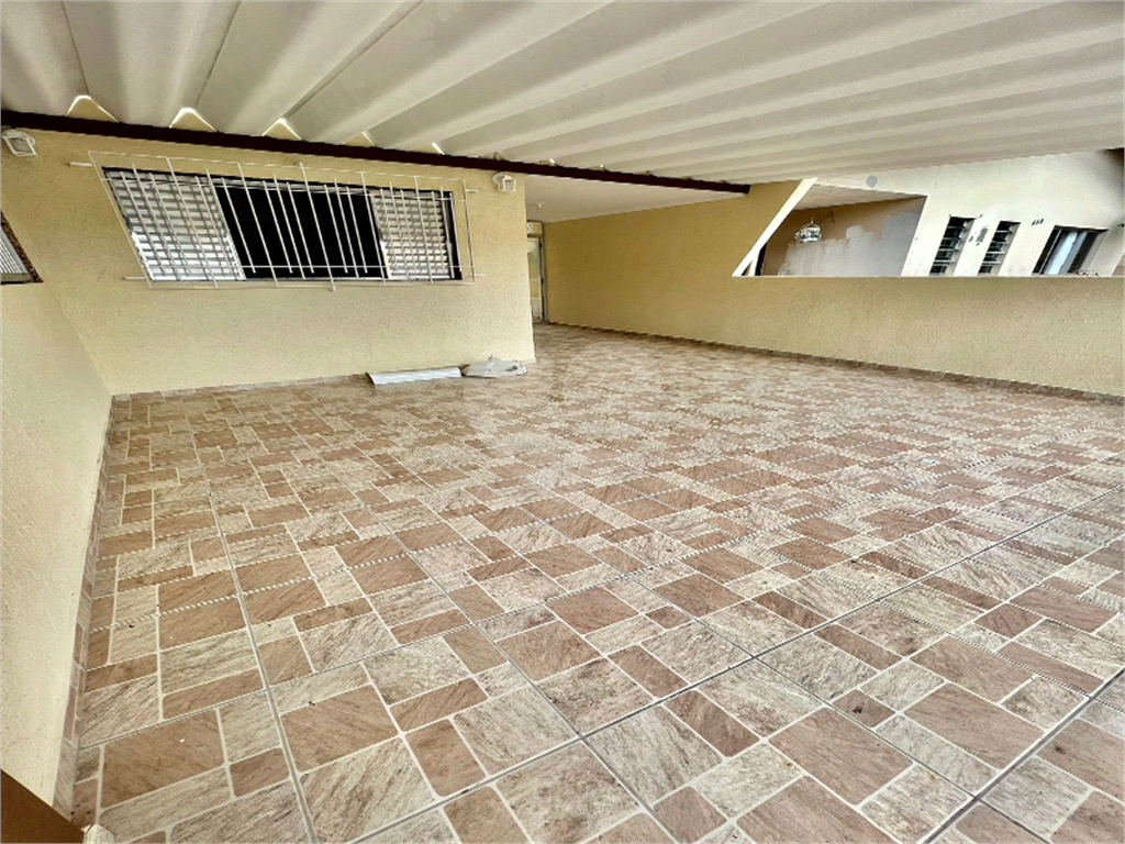 Casa totalmente reformada na Praia Grande!! Solemar