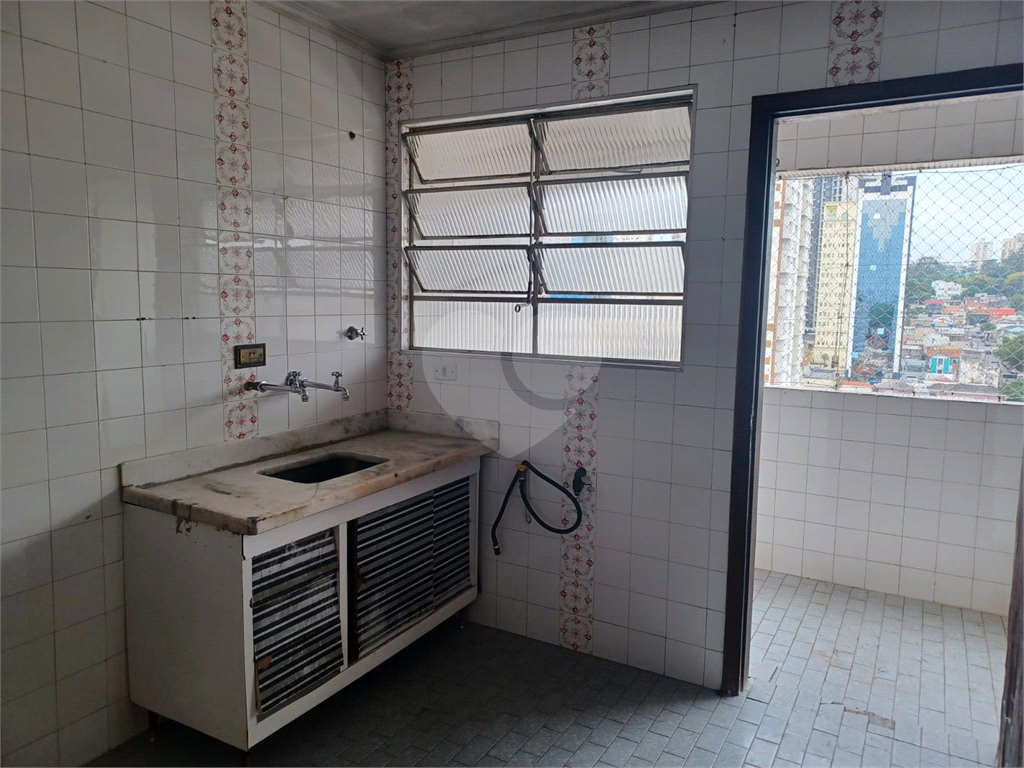 Apartamento em Santana, próximo ao metrô, com 3 dormitórios, 2 banheiros
