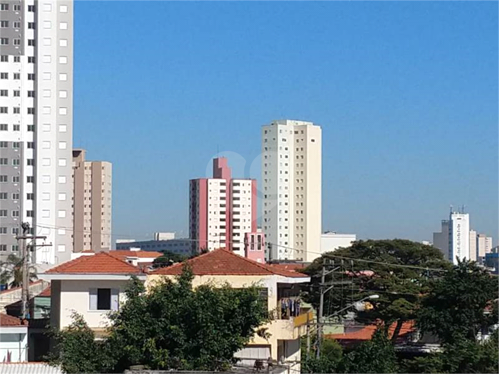 15 minutos a pé Metrô