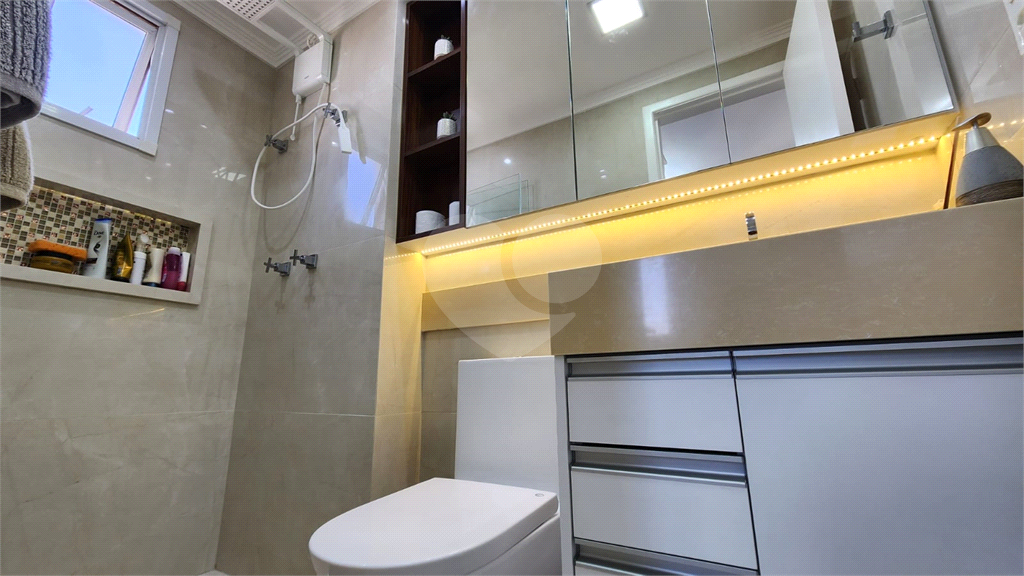 APARTAMENTO em PARADA INGLESA
