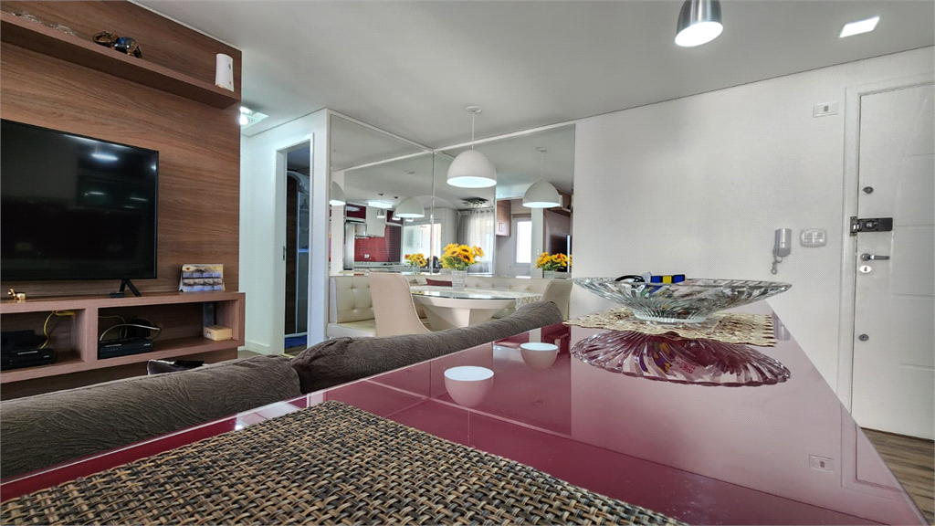 APARTAMENTO em PARADA INGLESA