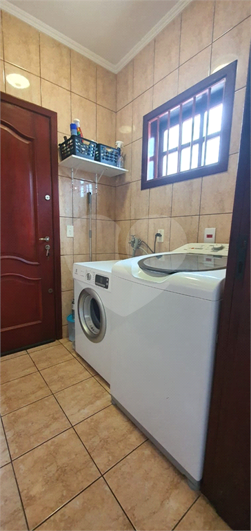 Casa à venda com 3 quartos, 308m² - Foto 12