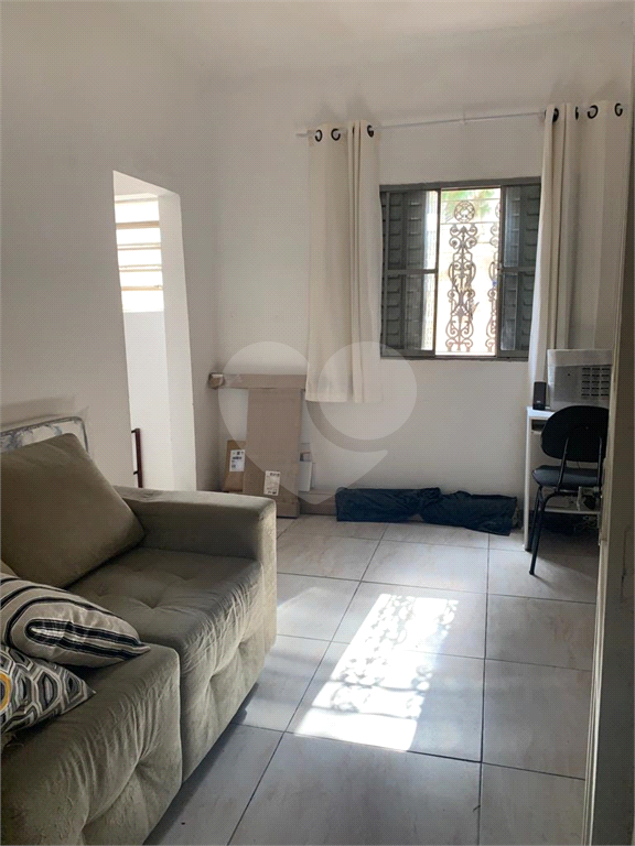 Sobrado à venda com 3 quartos, 200m² - Foto 23