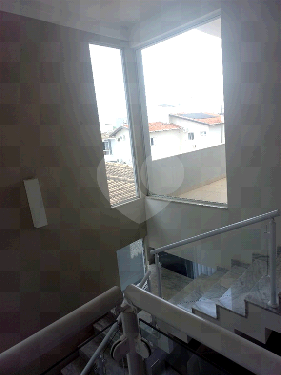 Casa de Condomínio para alugar com 3 quartos, 290m² - Foto 8