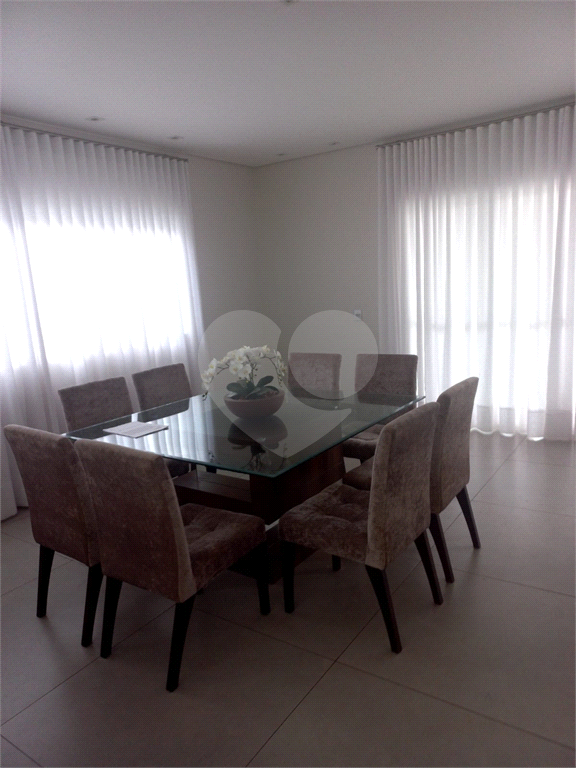 Casa de Condomínio para alugar com 3 quartos, 290m² - Foto 19