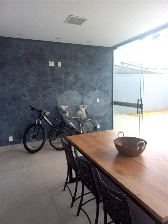 Casa de Condomínio para alugar com 3 quartos, 290m² - Foto 28