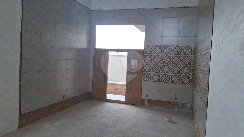 Casa à venda com 3 quartos, 150m² - Foto 3