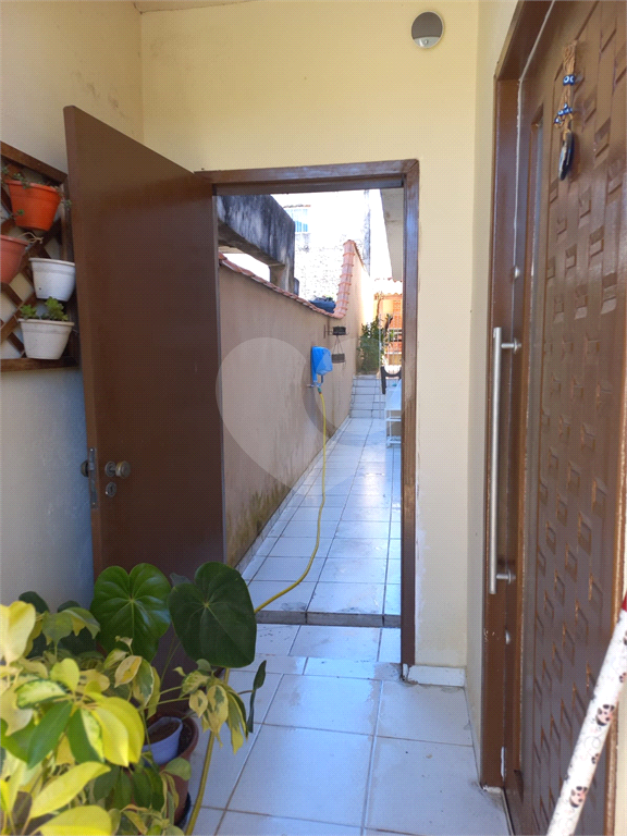 Excelente Sobrado, terreno com 300 m2, 04 dormitórios, sendo 02 suítes