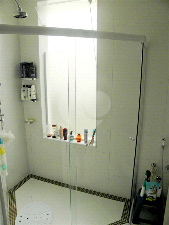 Casa à Venda Alto Padrão em Itanhaém, 4 suítes, closet, piscina, sauna, ateliê, varanda gourmet