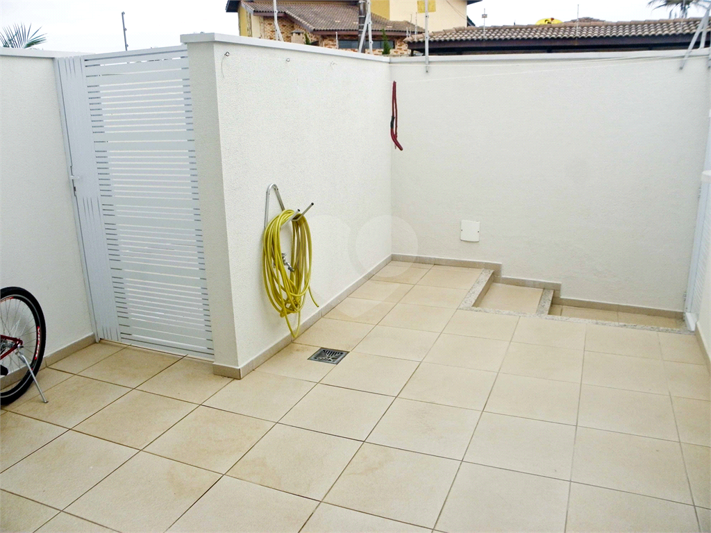 Casa à Venda Alto Padrão em Itanhaém, 4 suítes, closet, piscina, sauna, ateliê, varanda gourmet