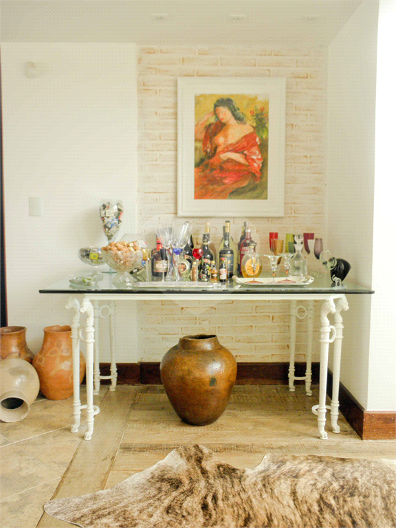 Casa à Venda Alto Padrão em Itanhaém, 4 suítes, closet, piscina, sauna, ateliê, varanda gourmet
