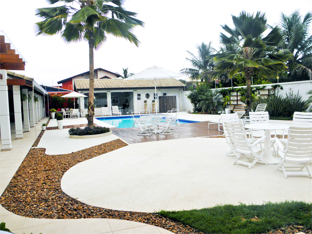 Casa à Venda Alto Padrão em Itanhaém, 4 suítes, closet, piscina, sauna, ateliê, varanda gourmet