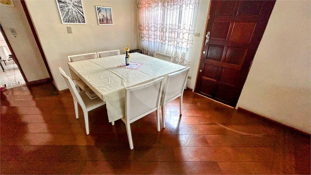 Sobrado à venda com 3 quartos, 250m² - Foto 4