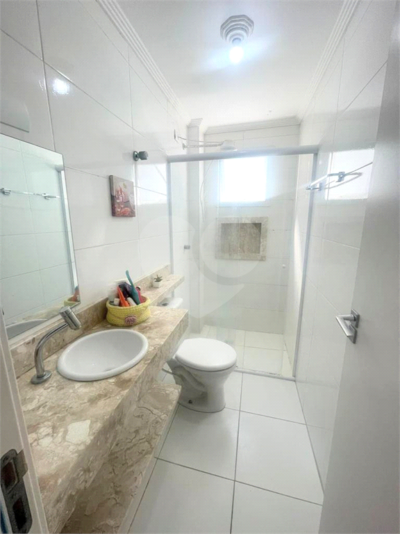 APARTAMENTO em CENTRO