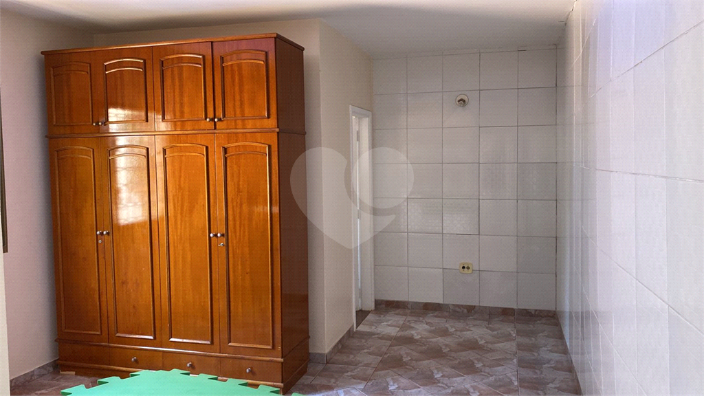 Casa à venda com 4 quartos, 309m² - Foto 21