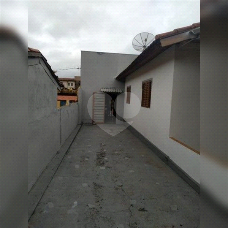 Casa à venda com 3 quartos, 243m² - Foto 16