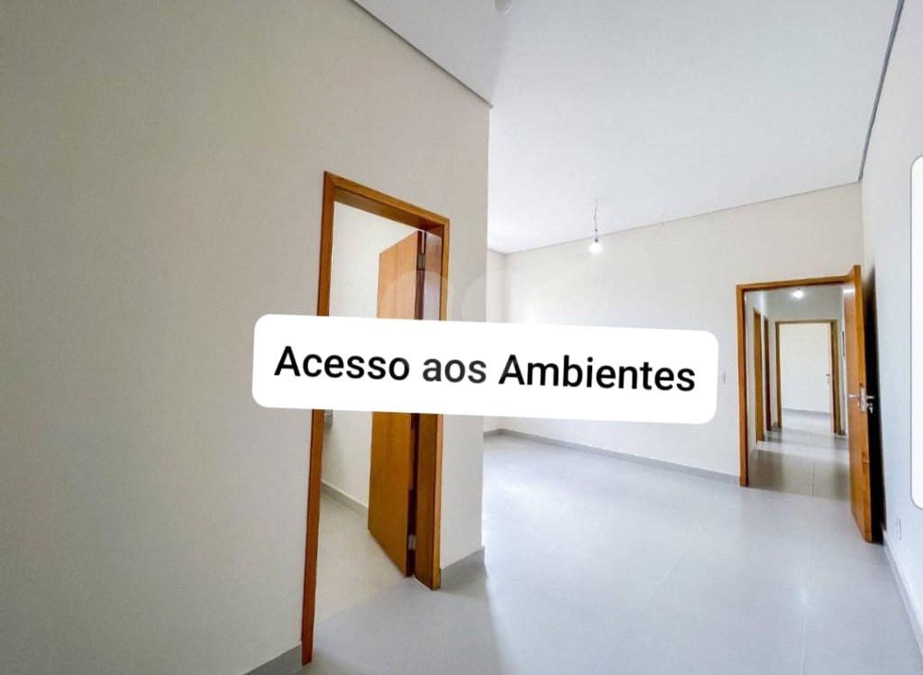  Casa em Condomínio Fechado em Cabreúva