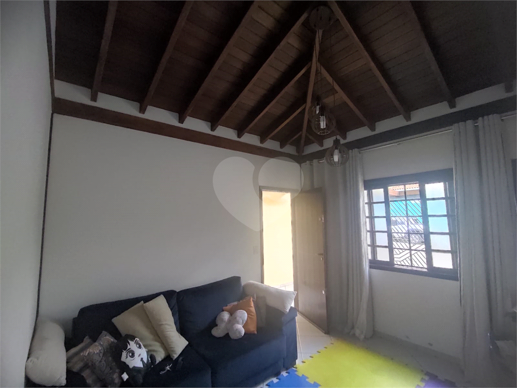 Casa à venda com 2 quartos, 125m² - Foto 11