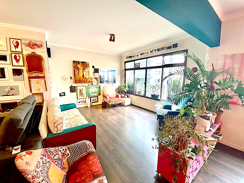APARTAMENTO em MOEMA