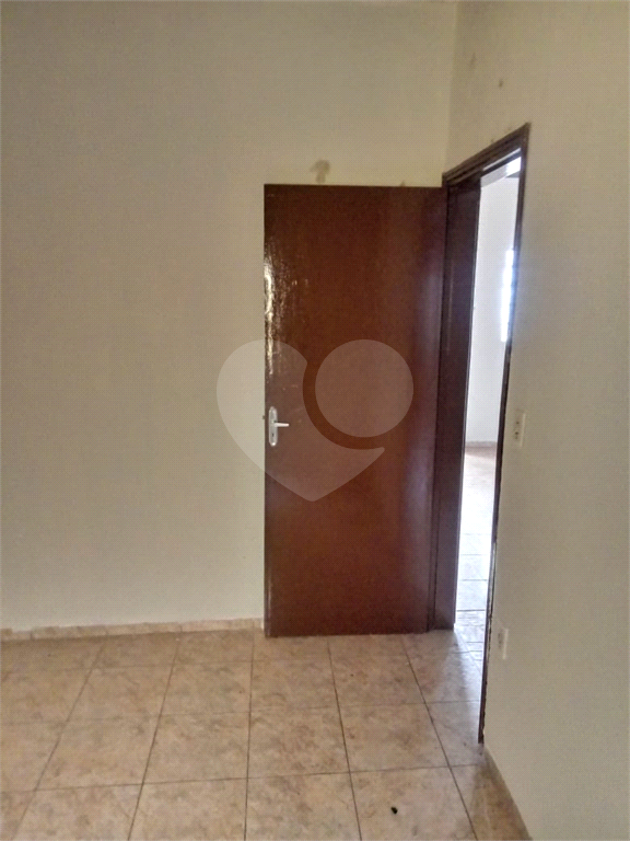 Casa à venda com 4 quartos, 200m² - Foto 6