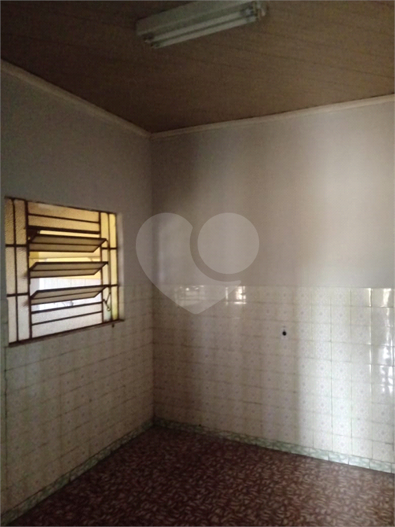 Casa à venda com 4 quartos, 200m² - Foto 7