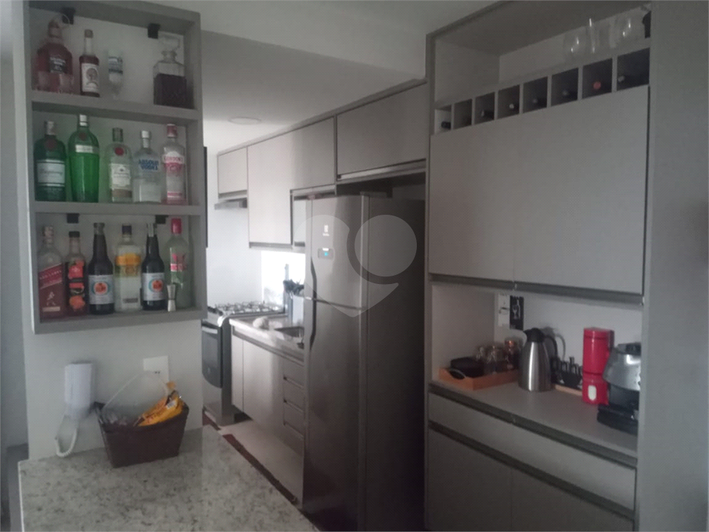 Apartamento à venda com 2 quartos, 58m² - Foto 13