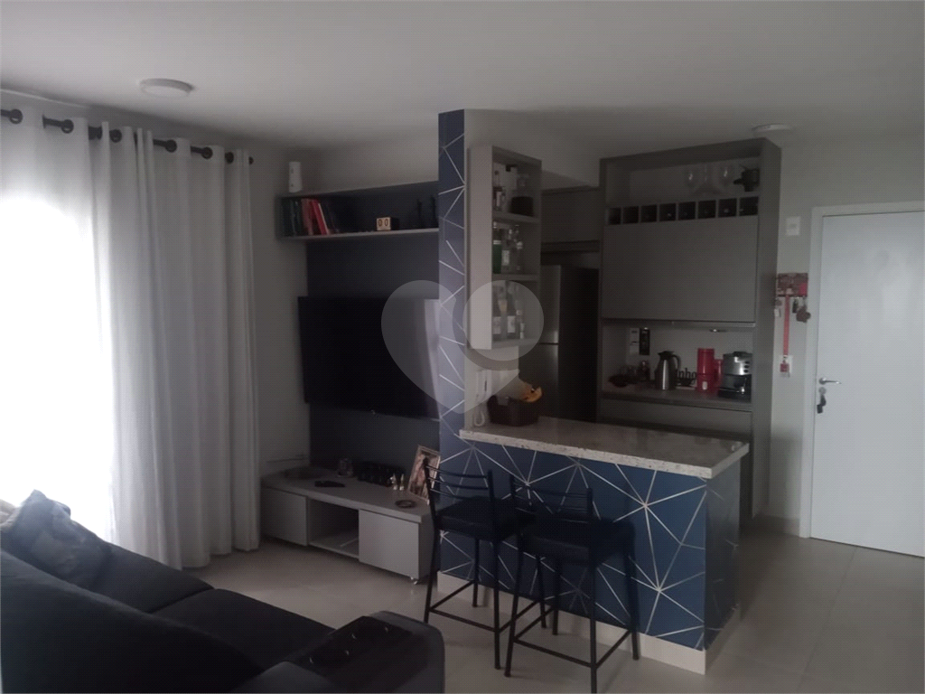 Apartamento à venda com 2 quartos, 58m² - Foto 1