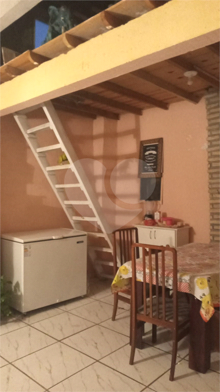 Casa à venda com 3 quartos, 119m² - Foto 18