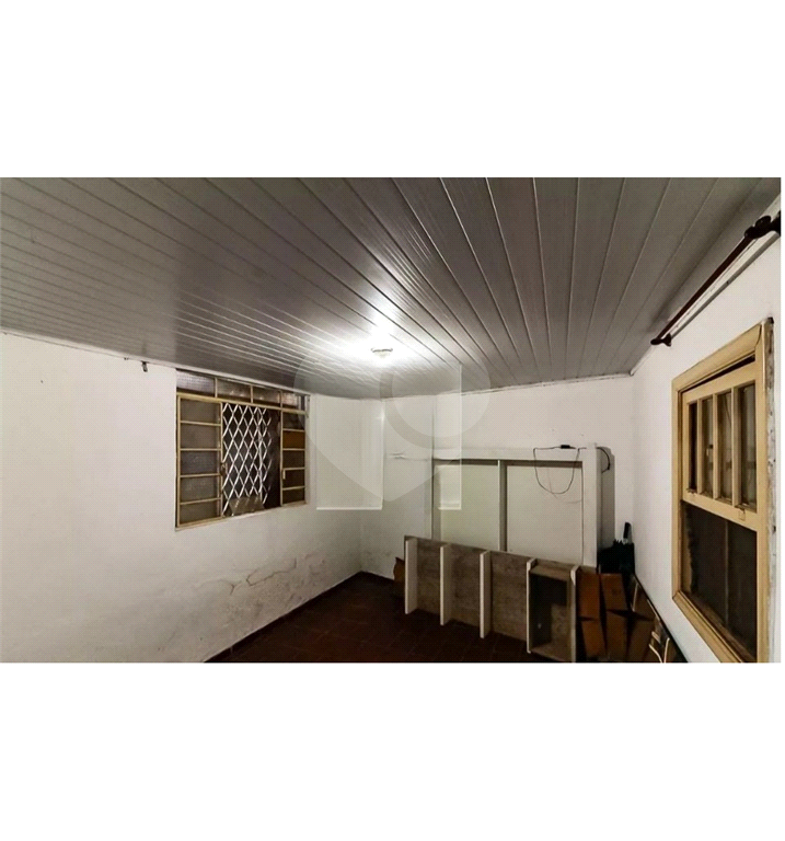 Terreno com 3 casas, em rua calma e tranquila. Acesso fácil para Santana e BarraFunda
