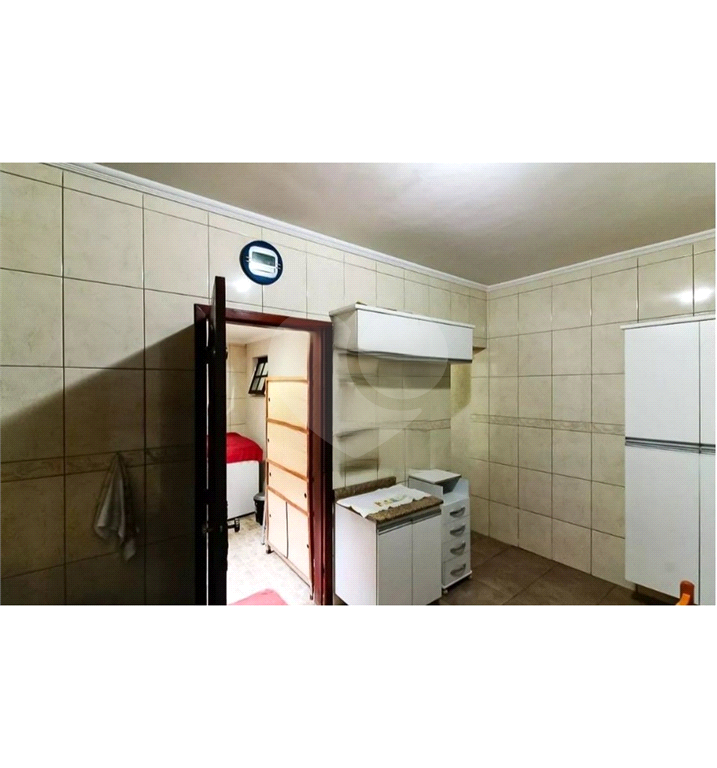 Terreno com 3 casas, em rua calma e tranquila. Acesso fácil para Santana e BarraFunda