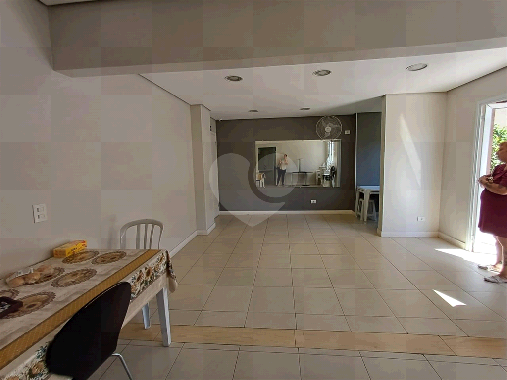 Apartamento na Vila Amália, Zona Norte com 3 dormitórios