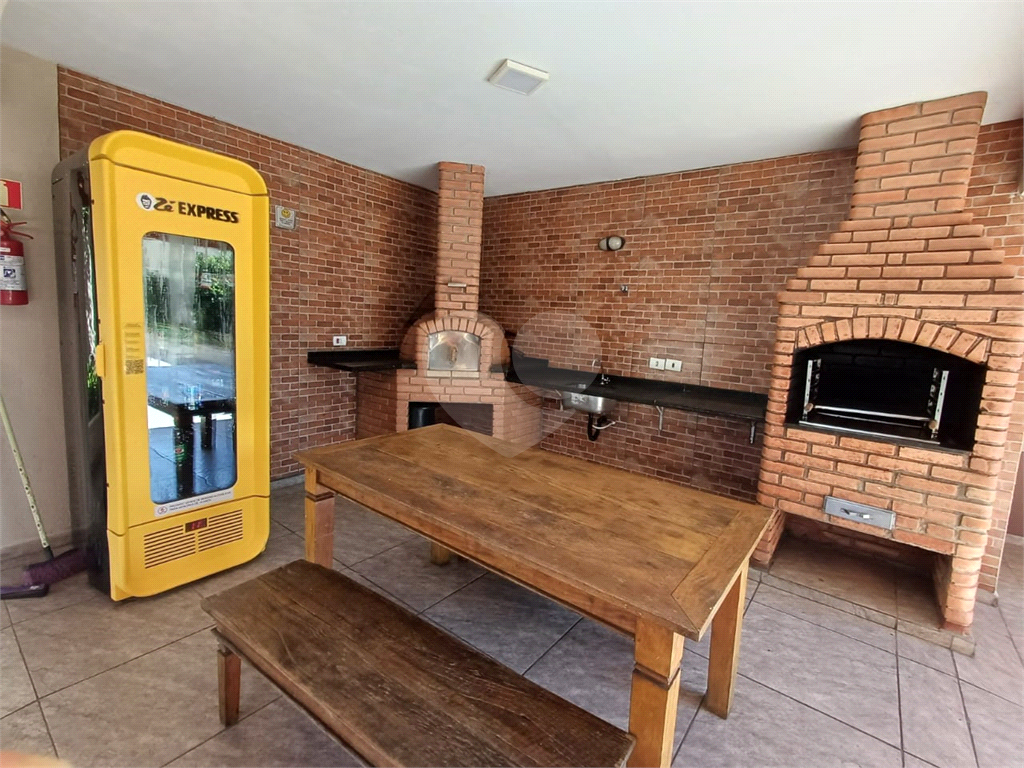 Apartamento na Vila Amália, Zona Norte com 3 dormitórios