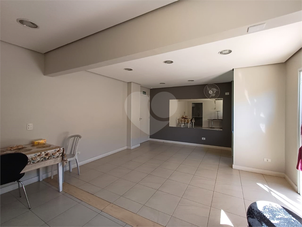 Apartamento na Vila Amália, Zona Norte com 3 dormitórios