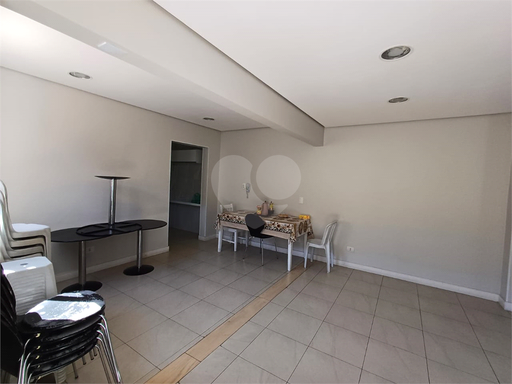 Apartamento na Vila Amália, Zona Norte com 3 dormitórios
