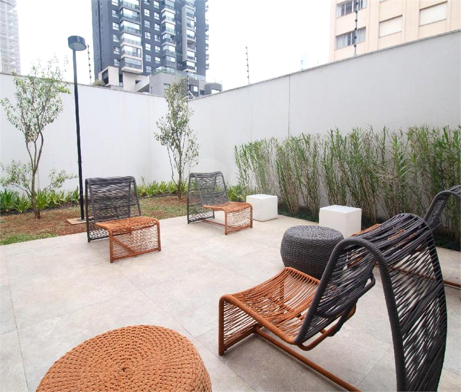 STUDIO EM PINHEIROS - RUA ALVES GUIMARÃES - EXCELENTE PARA INVESTIDORES