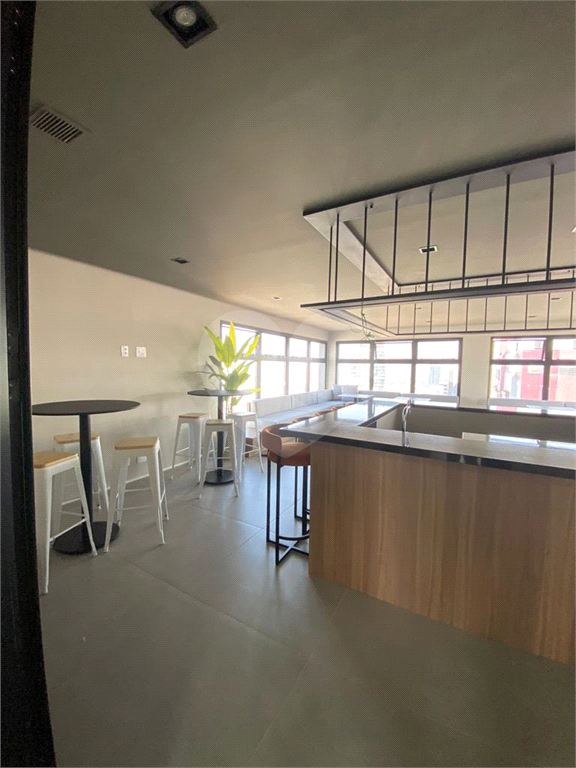 STUDIO EM PINHEIROS - RUA ALVES GUIMARÃES - EXCELENTE PARA INVESTIDORES
