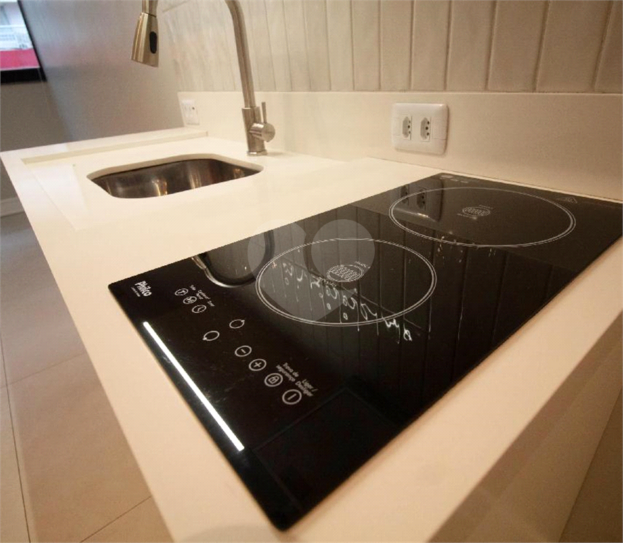 STUDIO EM PINHEIROS - RUA ALVES GUIMARÃES - EXCELENTE PARA INVESTIDORES