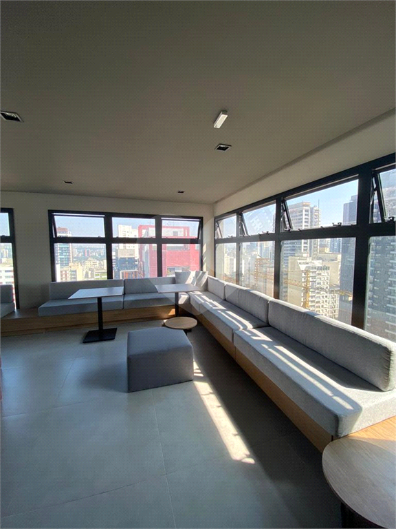 STUDIO EM PINHEIROS - RUA ALVES GUIMARÃES - EXCELENTE PARA INVESTIDORES