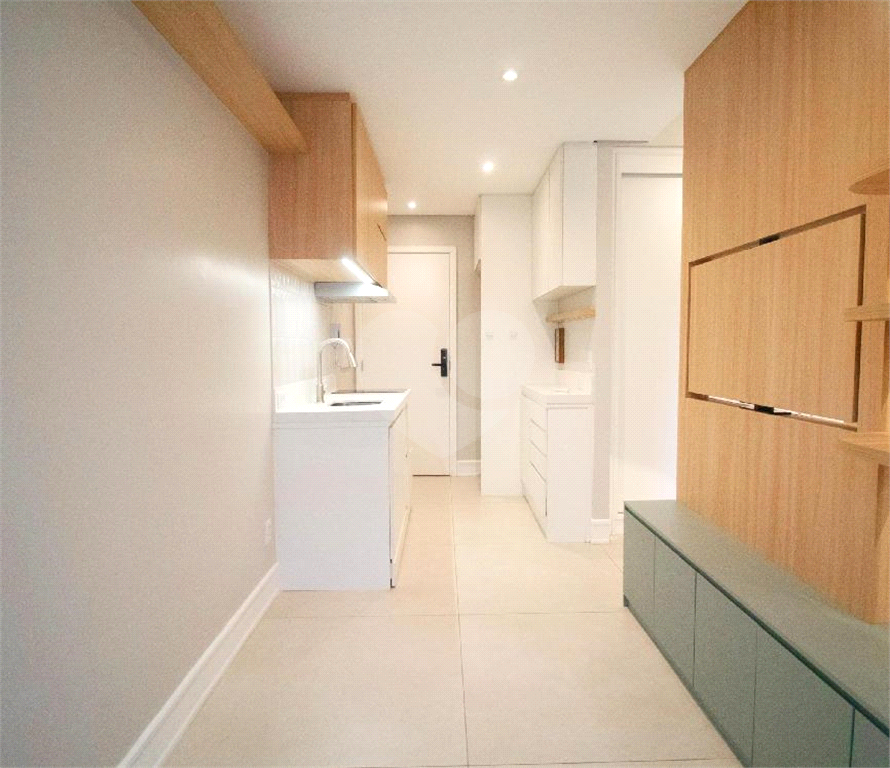 STUDIO EM PINHEIROS - RUA ALVES GUIMARÃES - EXCELENTE PARA INVESTIDORES