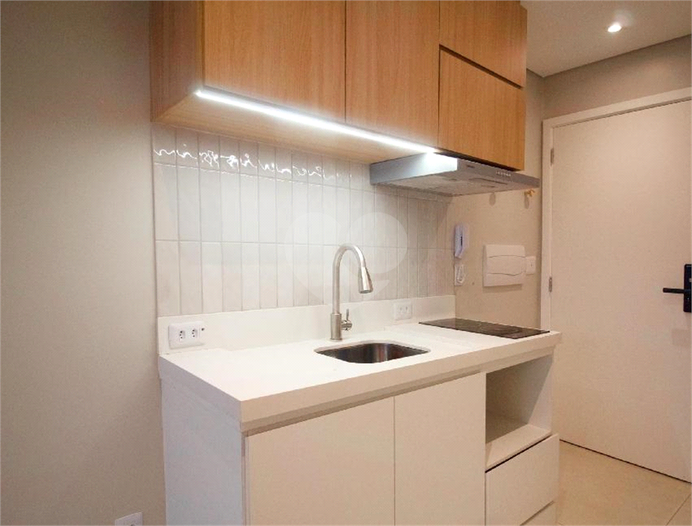 STUDIO EM PINHEIROS - RUA ALVES GUIMARÃES - EXCELENTE PARA INVESTIDORES