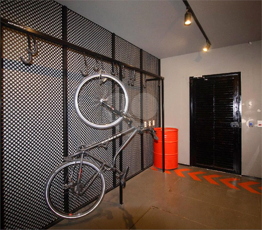 STUDIO EM PINHEIROS - RUA ALVES GUIMARÃES - EXCELENTE PARA INVESTIDORES