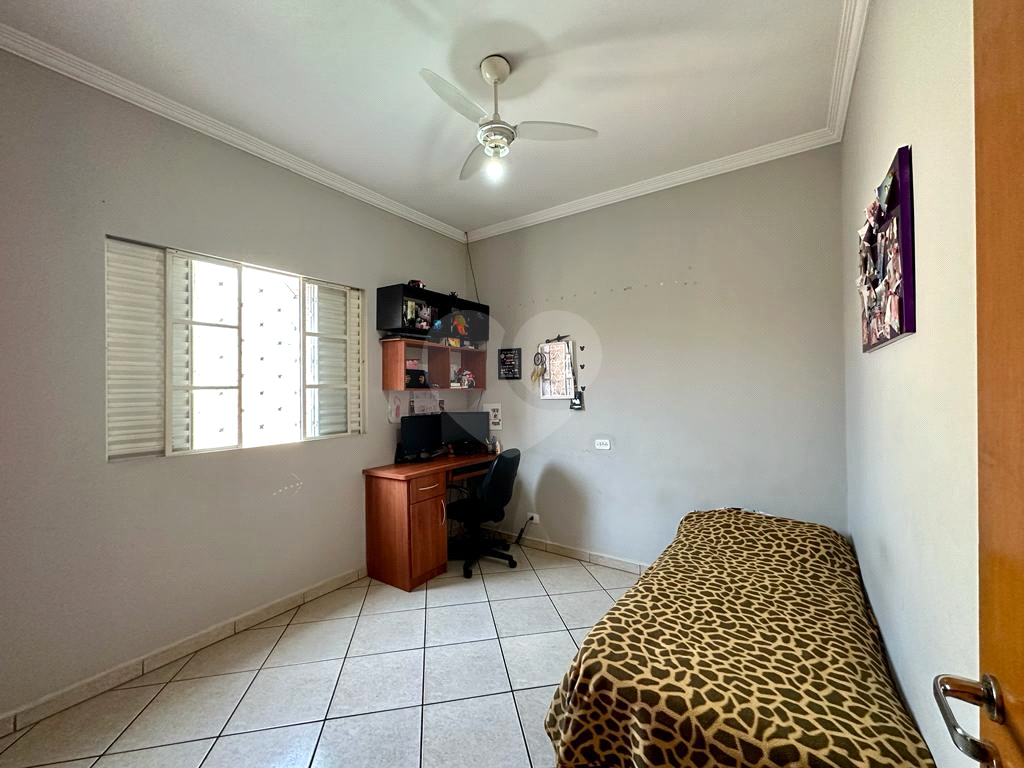 CASA TERREA 4 QUARTOS SENDO 1 SUITE -200 METROS CONSTRUÍDOS - PAULICEIA - CAMPINAS