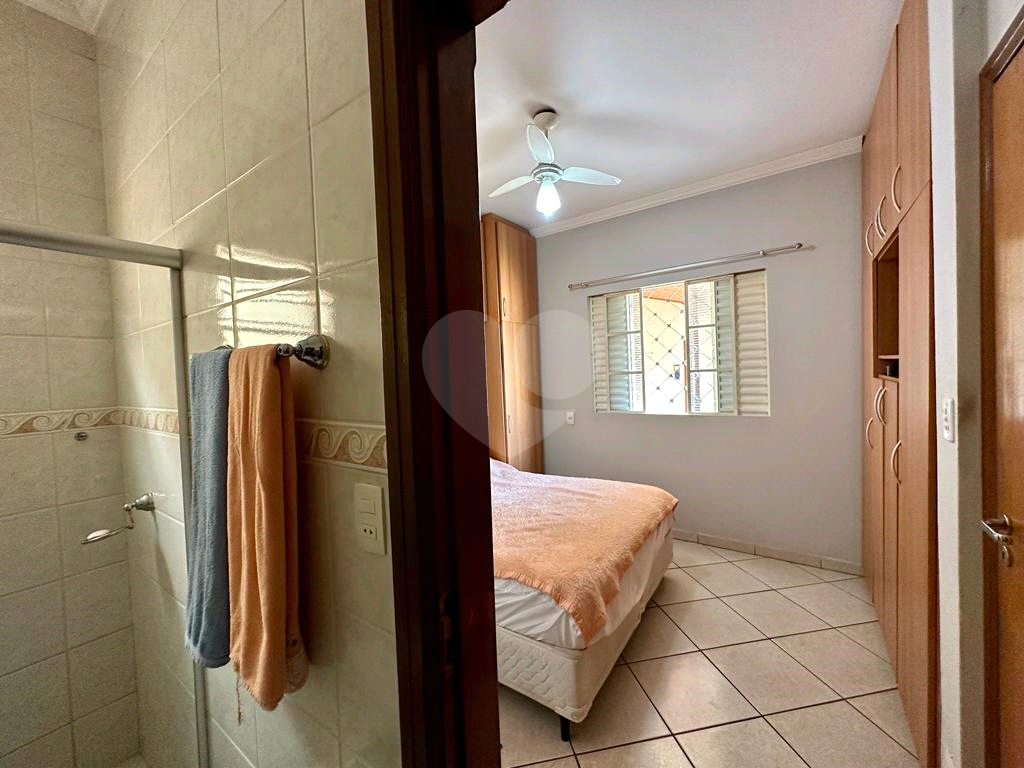CASA TERREA 4 QUARTOS SENDO 1 SUITE -200 METROS CONSTRUÍDOS - PAULICEIA - CAMPINAS