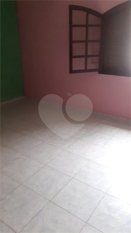 Imóvel completamente reformado com 140m2 localizado no Recanto Verde, Jardim Flor de maio zona norte