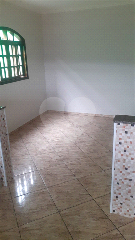 Imóvel completamente reformado com 140m2 localizado no Recanto Verde, Jardim Flor de maio zona norte