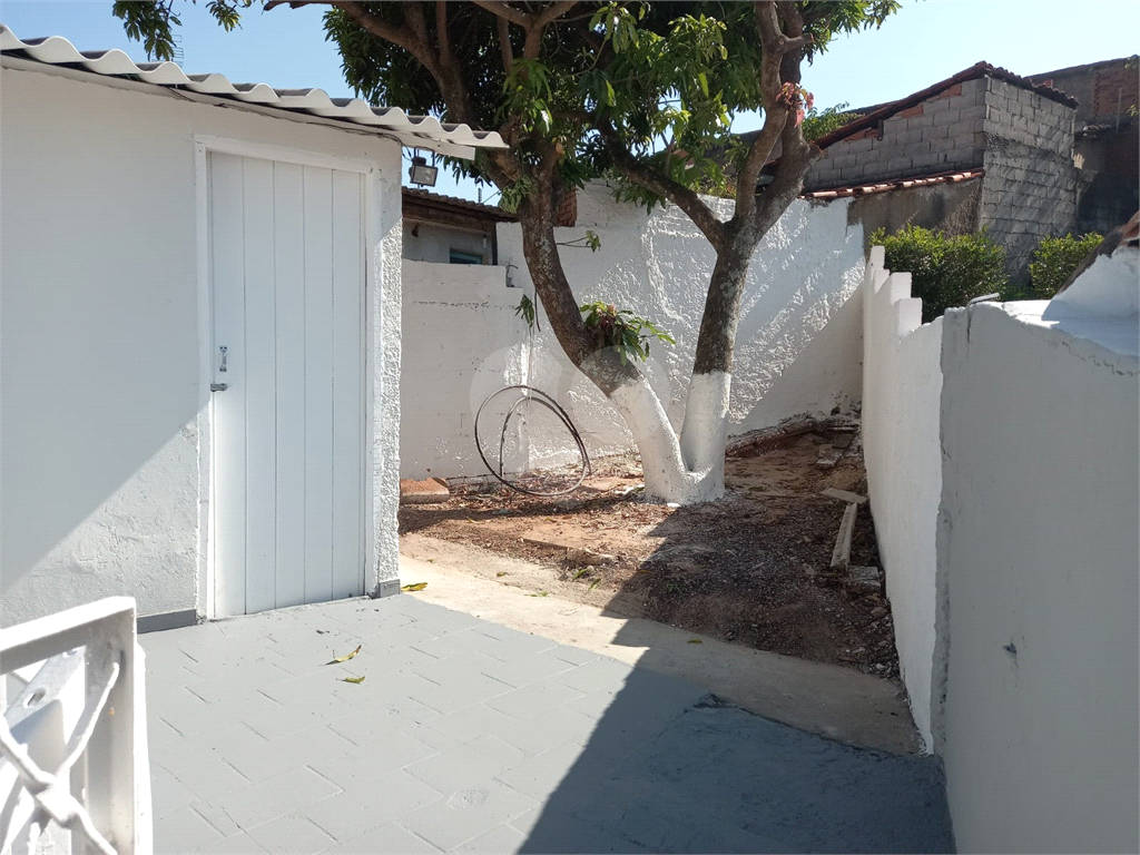 Linda casa Térrea com 2 dormitórios a venda na cidade de Bragança Paulista-SP