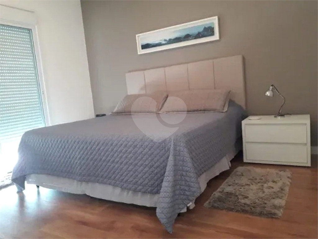 Casa com 225m² à venda no condomínio Aruã Brisas